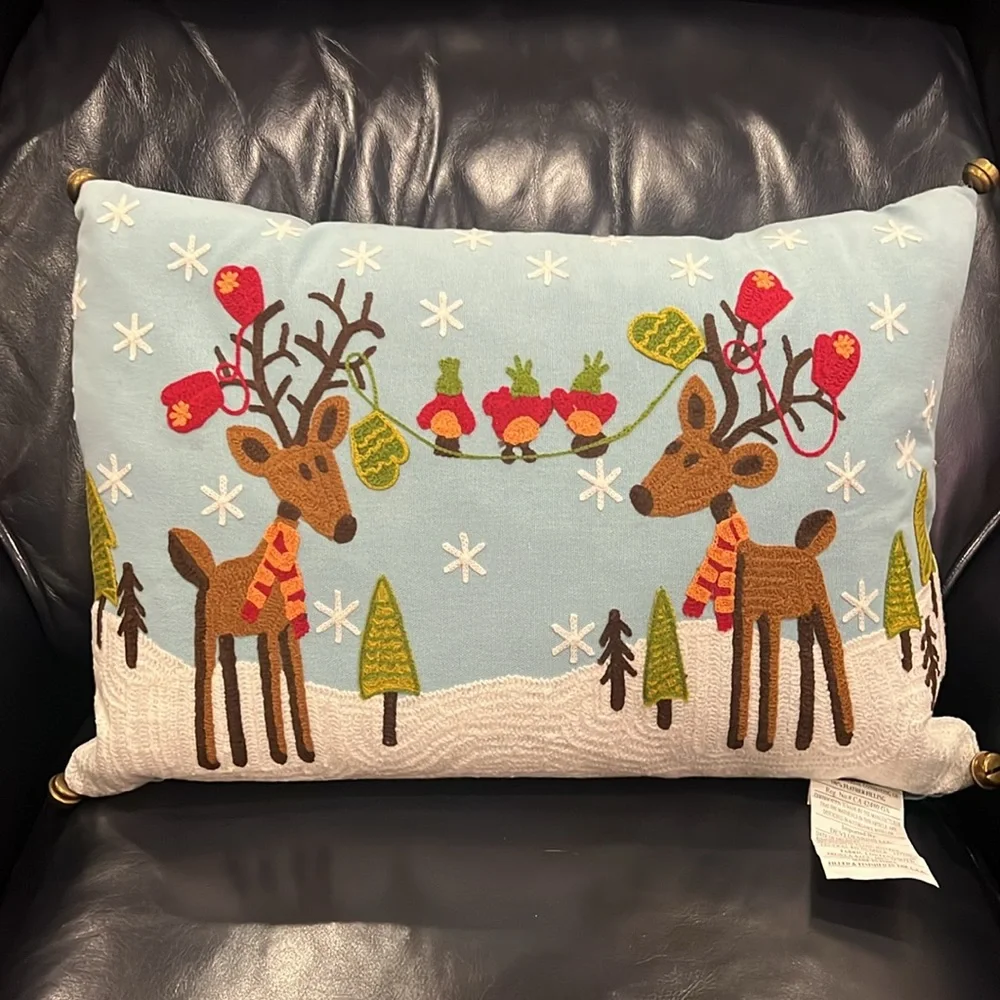 NWT Reindeer Christmas Crewel Throw Pillow Devi Designs